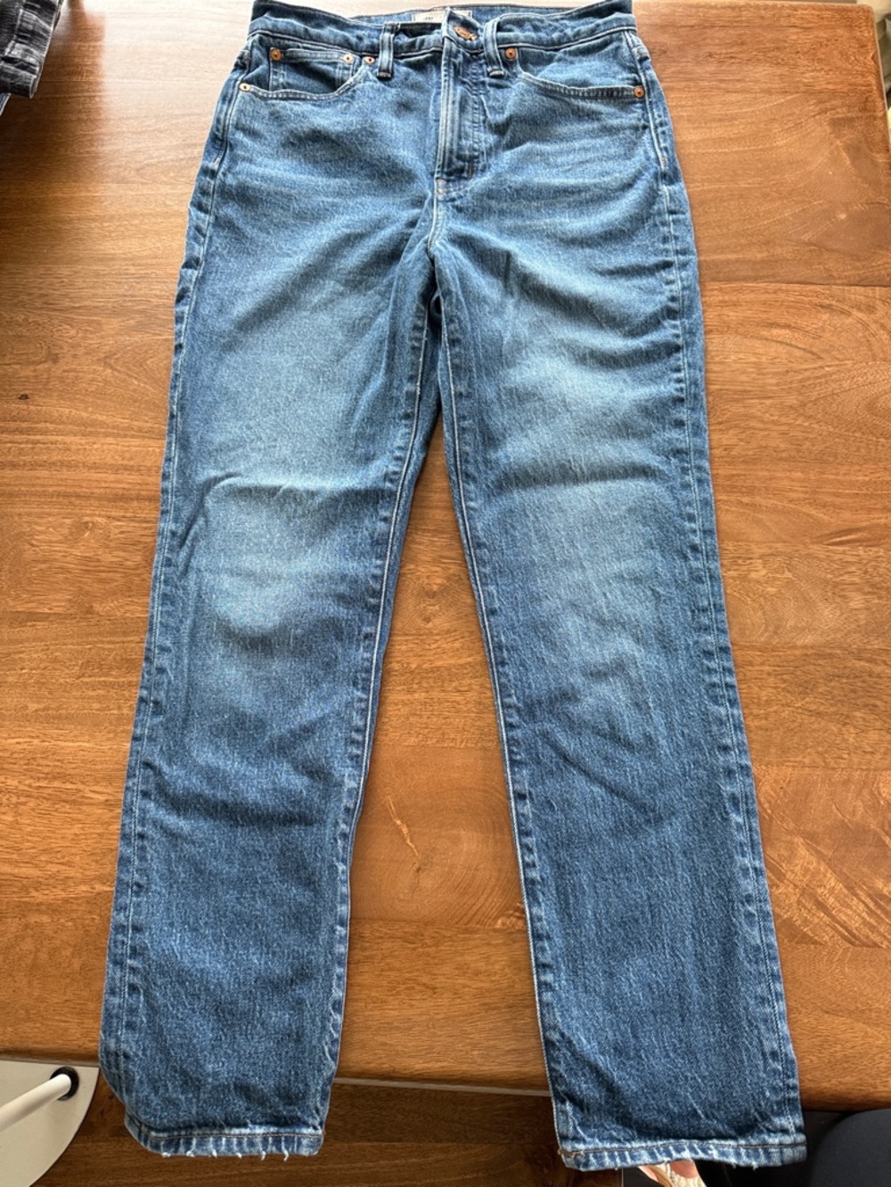 Madewell Straight-Leg Jeans in Medium Blue Denim
